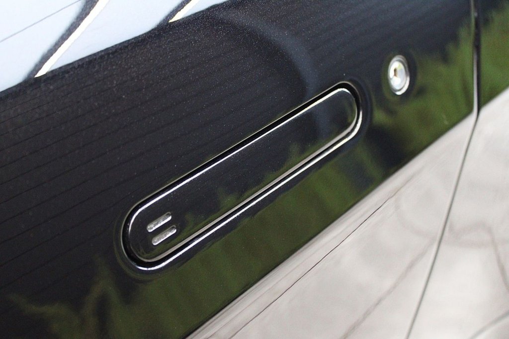 Used Aston Martin Vantage 2007 for sale - 76569968: Photo 35