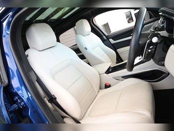 Used Jaguar F-Pace 2022 for sale - 79493429: Photo