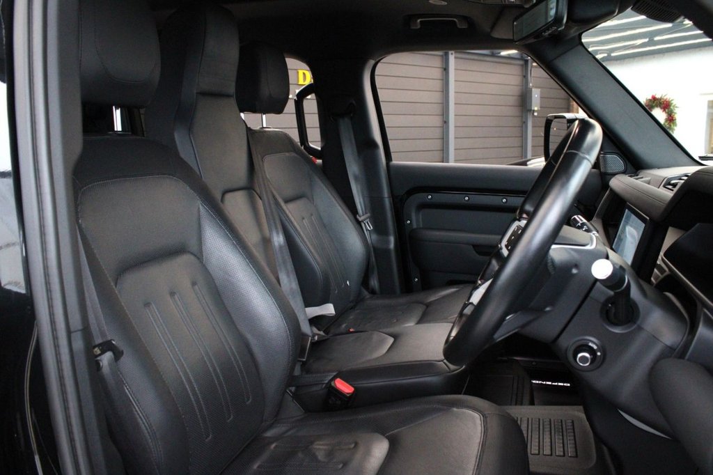 Used Land Rover Defender 2021 for sale - 77027166: Photo 5