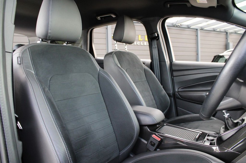 Used Ford Kuga 2017 for sale - 76385887: Photo 2