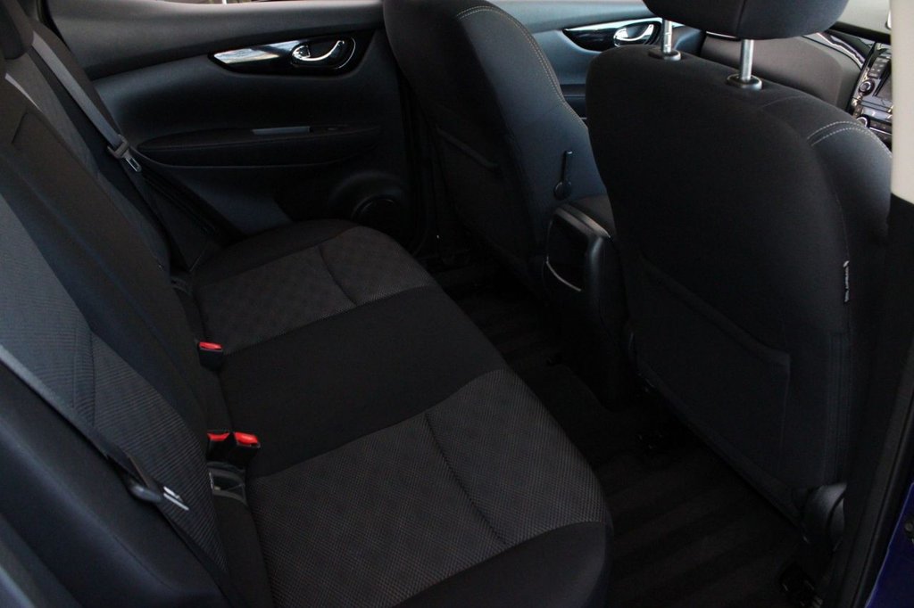 Used Nissan Qashqai 2015 for sale - 76642120: Photo 18
