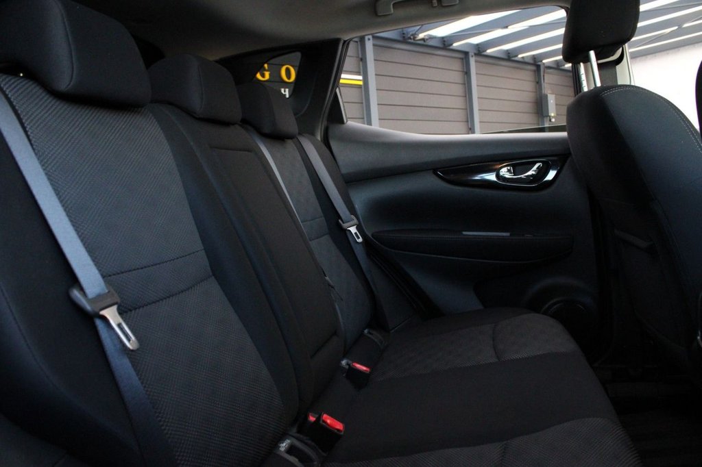 Used Nissan Qashqai 2015 for sale - 76642120: Photo 20