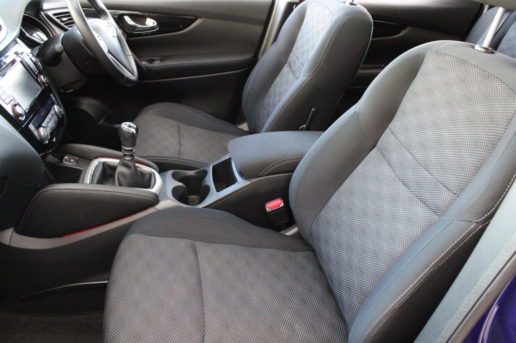 Used Nissan Qashqai 2015 for sale - 76642120: Photo 6