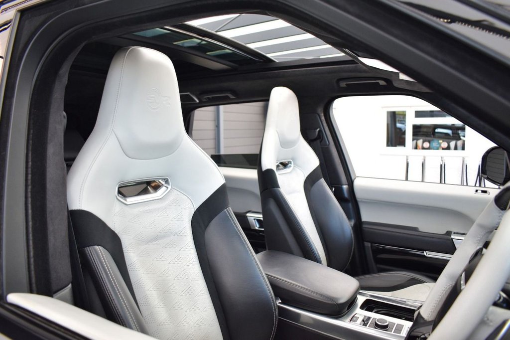 Used Land Rover Range Rover Sport 2018 for sale - 77849875: Photo 45