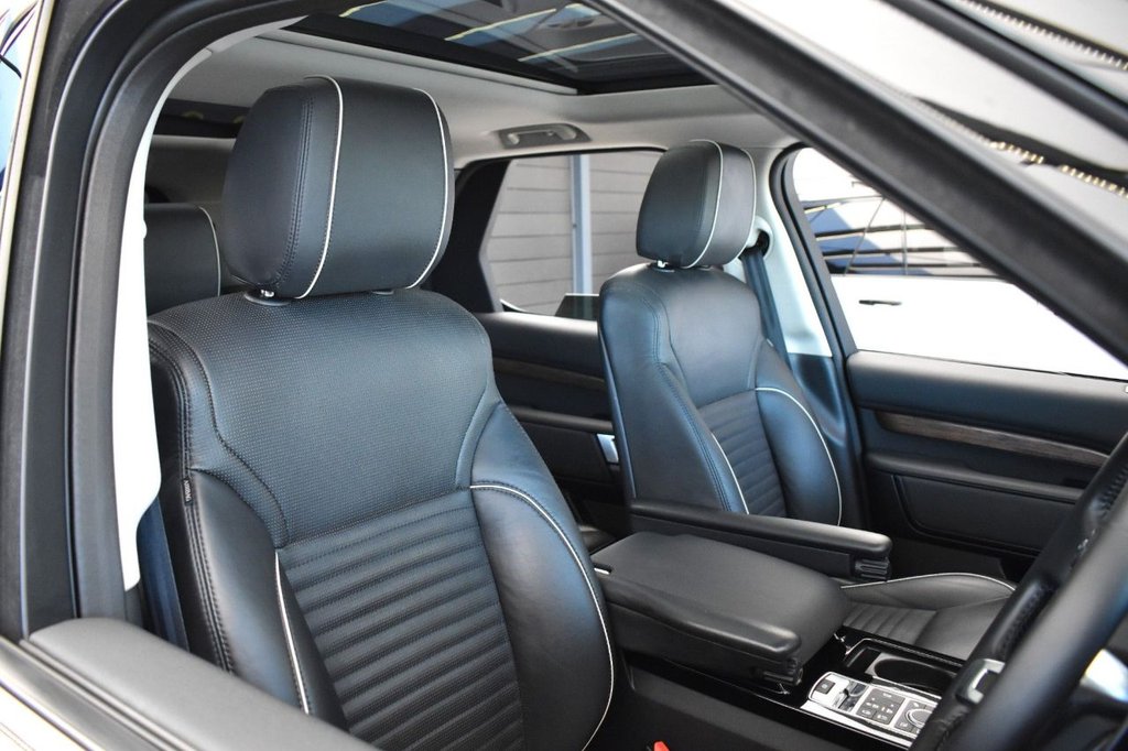 Used Land Rover Discovery 2018 for sale - 77952725: Photo 46