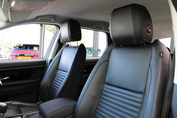 Used Land Rover Discovery Sport 2019 for sale - 76080440: Photo 17