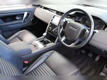 Used Land Rover Discovery Sport 2019 for sale - 76080440: Photo 4