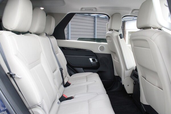Used Land Rover Discovery 2017 for sale - 76124165: Photo 18