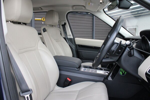 Used Land Rover Discovery 2017 for sale - 76124165: Photo 2