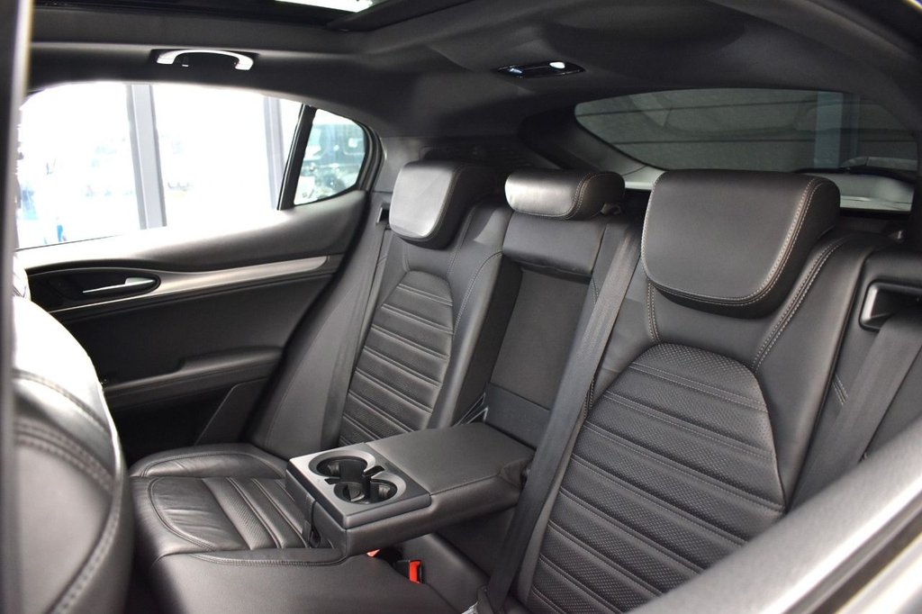 Used Alfa Romeo Stelvio 2021 for sale - 77463700: Photo 16