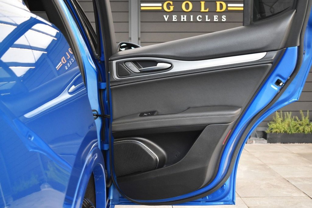 Used Alfa Romeo Stelvio 2021 for sale - 77463700: Photo 17