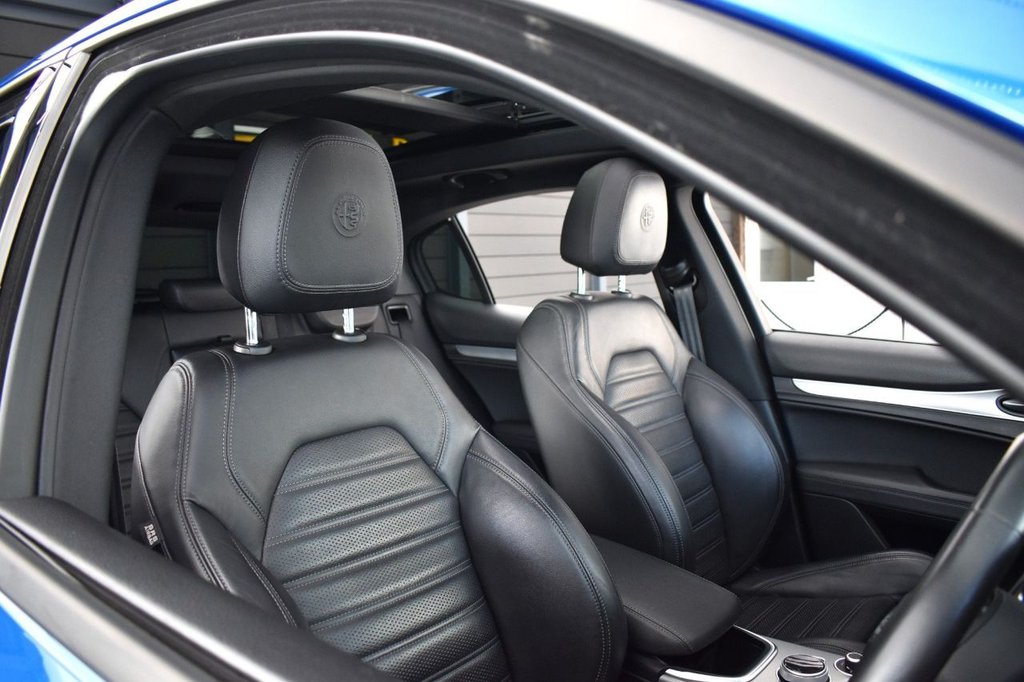 Used Alfa Romeo Stelvio 2021 for sale - 77463700: Photo 18