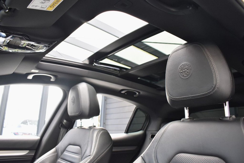 Used Alfa Romeo Stelvio 2021 for sale - 77463700: Photo 33