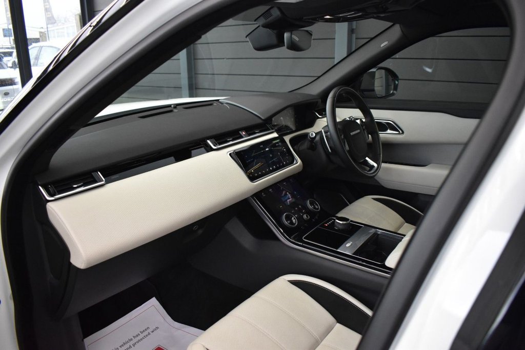 Used Land Rover Range Rover Velar 2018 for sale - 77327814: Photo 40