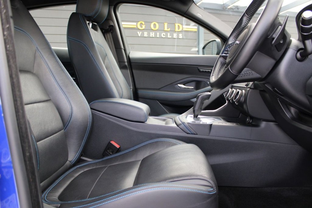 Used Jaguar E-Pace 2019 for sale - 76080568: Photo 2