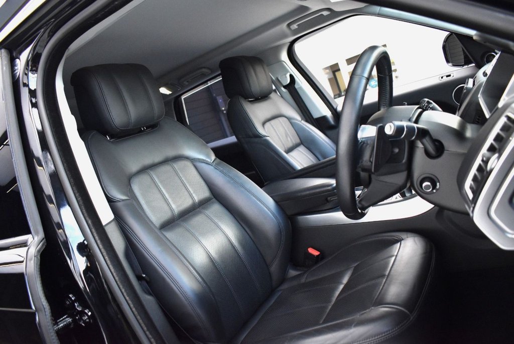 Used Land Rover Range Rover Sport 2018 for sale - 77779824: Photo 5