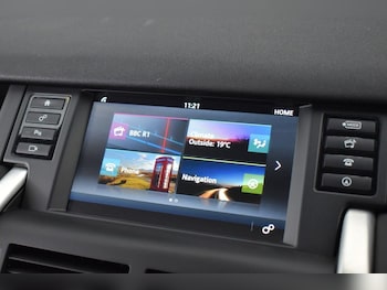 Used Land Rover Discovery Sport 2015 for sale - 78314824: Photo