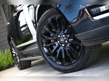 Used Land Rover Range Rover 2017 for sale - 79437897: Photo