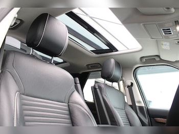 Used Land Rover Discovery 2017 for sale - 76439323: Photo