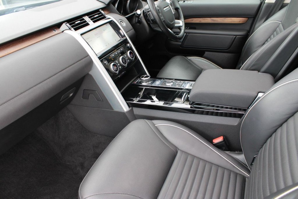 Used Land Rover Discovery 2017 for sale - 76439323: Photo 8