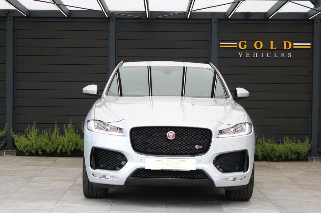 Used Jaguar F-Pace 2018 for sale - 76345158: Photo 3