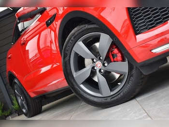Used Jaguar E-Pace 2019 for sale - 78742939: Photo