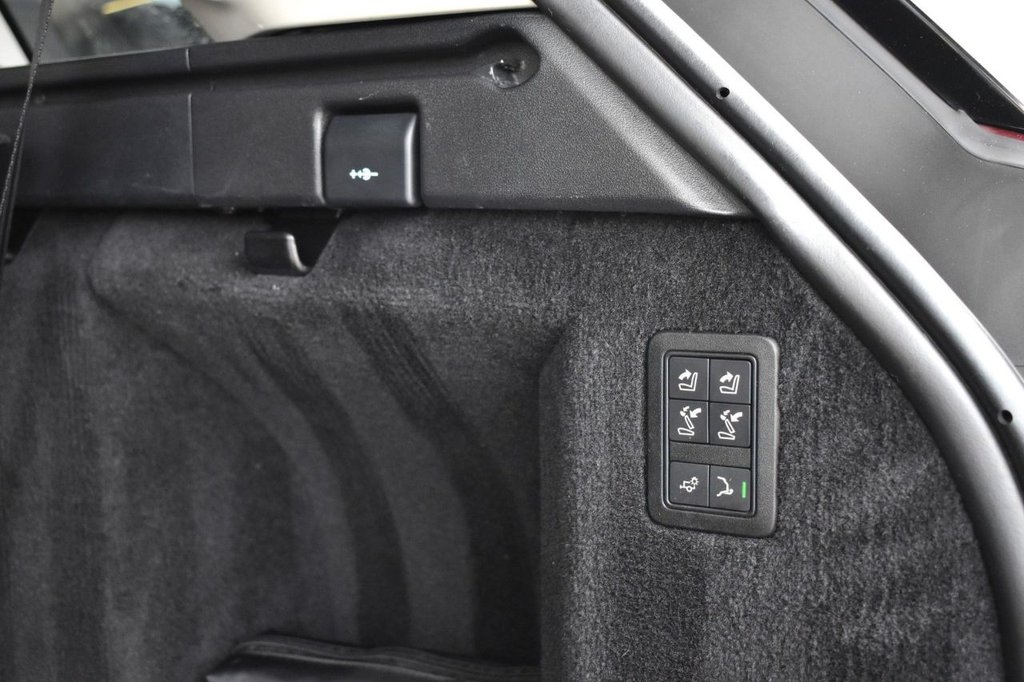 Used Land Rover Range Rover Sport 2017 for sale - 78110333: Photo 32