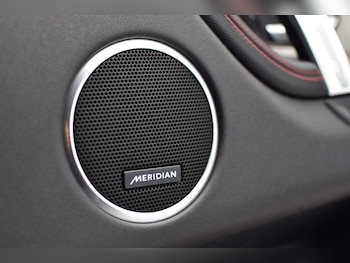 Used Land Rover Discovery Sport 2022 for sale - 78792896: Photo