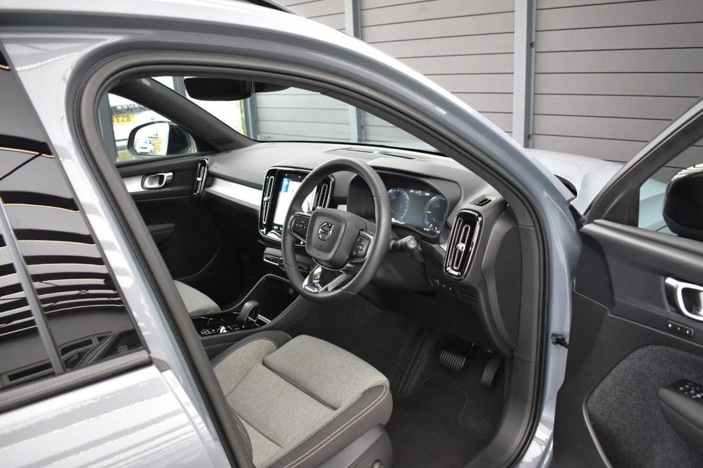 Used Volvo XC40 2023 for sale - 77436422: Photo 16