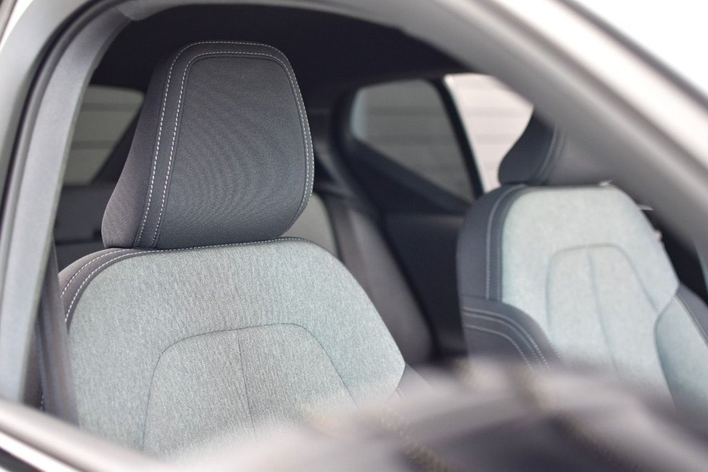 Used Volvo XC40 2023 for sale - 77436422: Photo 45