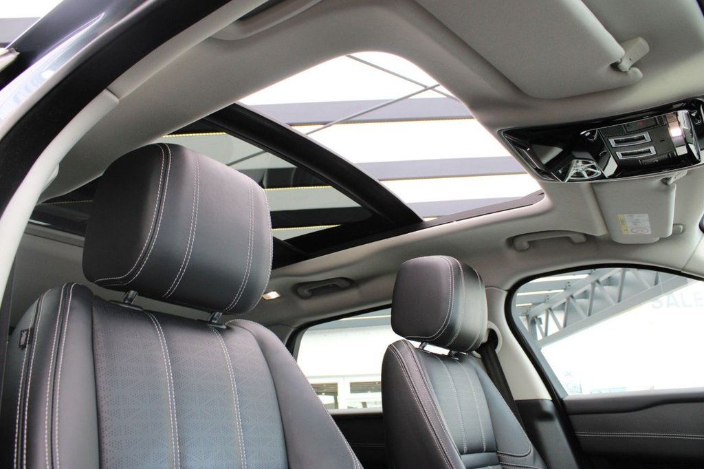 Used Land Rover Range Rover Velar 2018 for sale - 77072535: Photo 2