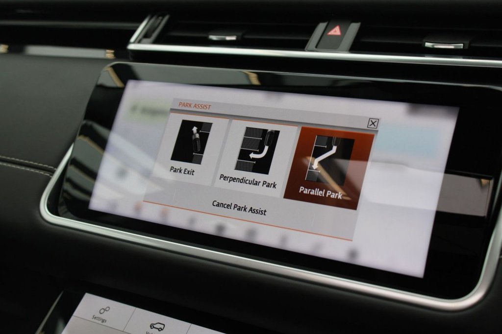 Used Land Rover Range Rover Velar 2018 for sale - 77072535: Photo 35