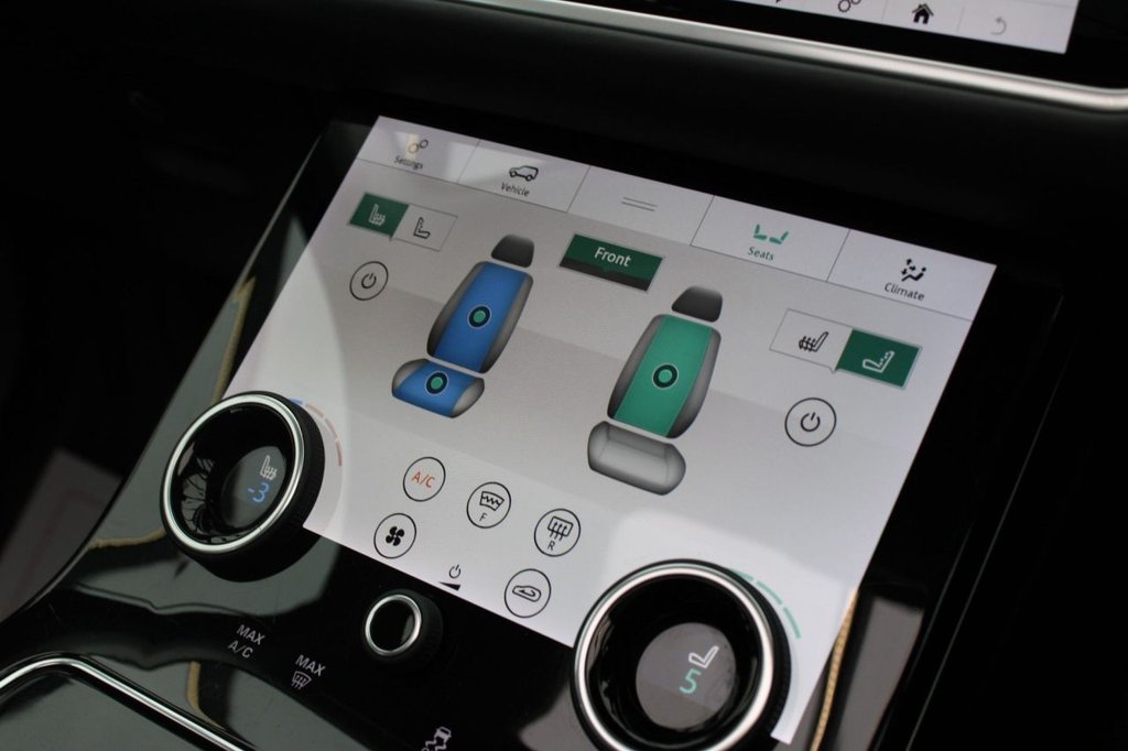 Used Land Rover Range Rover Velar 2018 for sale - 77072535: Photo 40