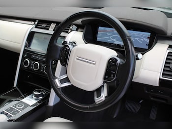 Used Land Rover Discovery 2018 for sale - 79288341: Photo
