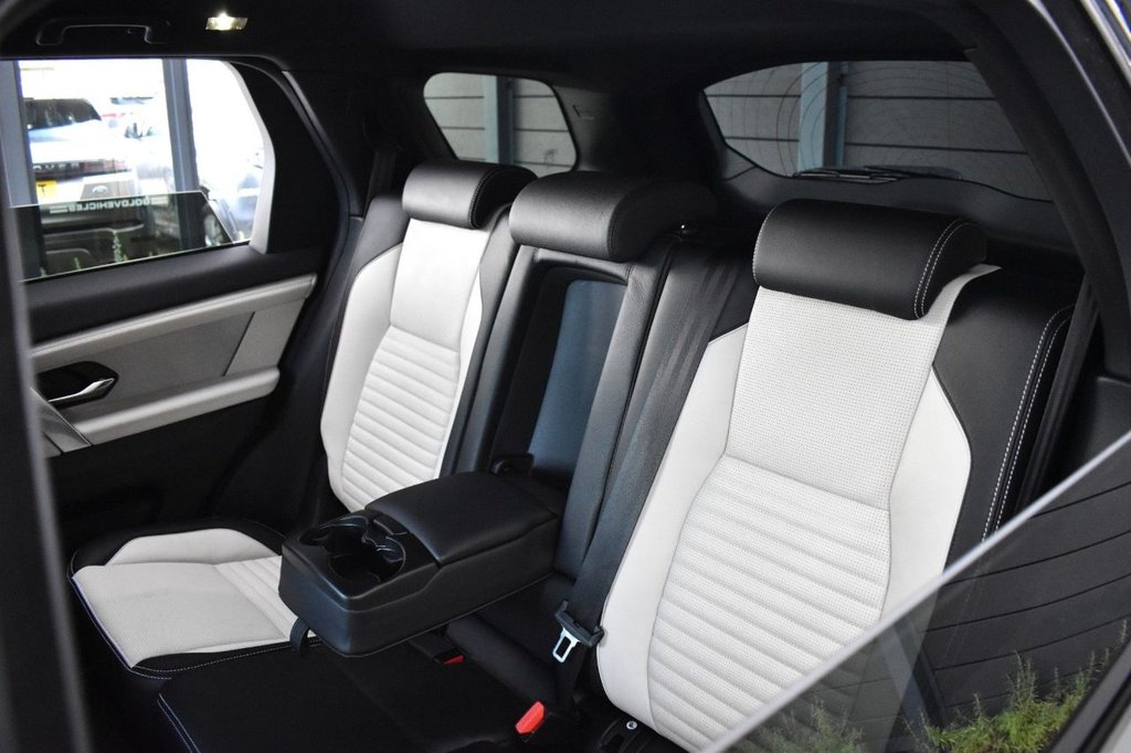 Used Land Rover Discovery Sport 2021 for sale - 77582931: Photo 22