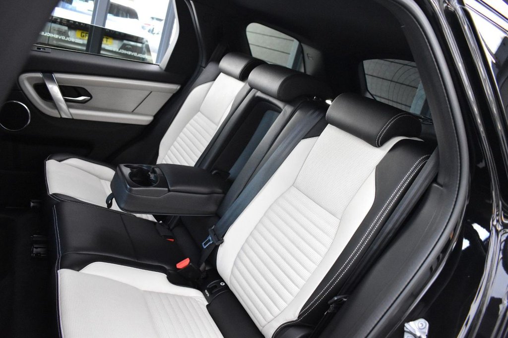 Used Land Rover Discovery Sport 2021 for sale - 77582931: Photo 41