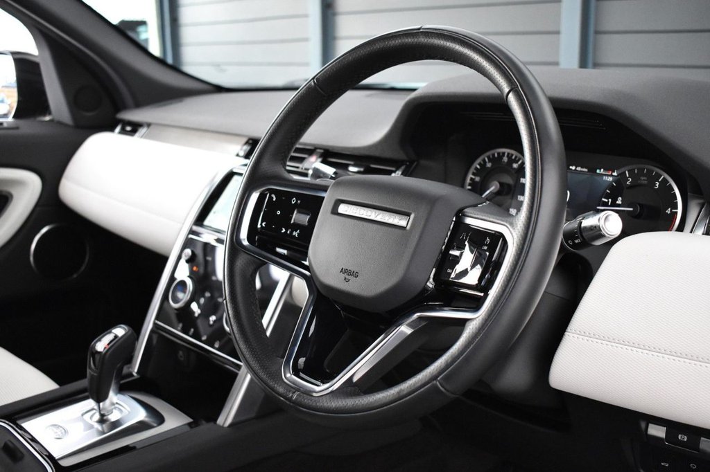 Used Land Rover Discovery Sport 2021 for sale - 77582931: Photo 6