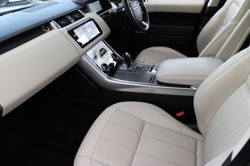 Used Land Rover Range Rover Sport 2018 for sale - 76962625: Photo 15