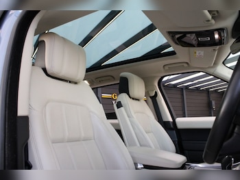 Used Land Rover Range Rover Sport 2018 for sale - 76962625: Photo