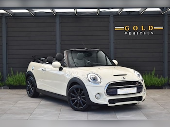Used MINI Convertible 2017 for sale - 79009517: Photo