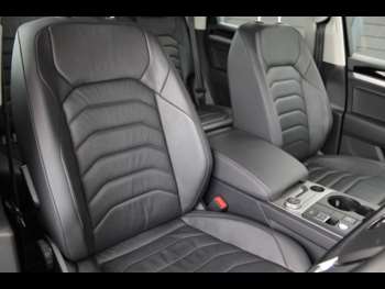 Used Volkswagen Touareg 2019 for sale - 75047343: Photo