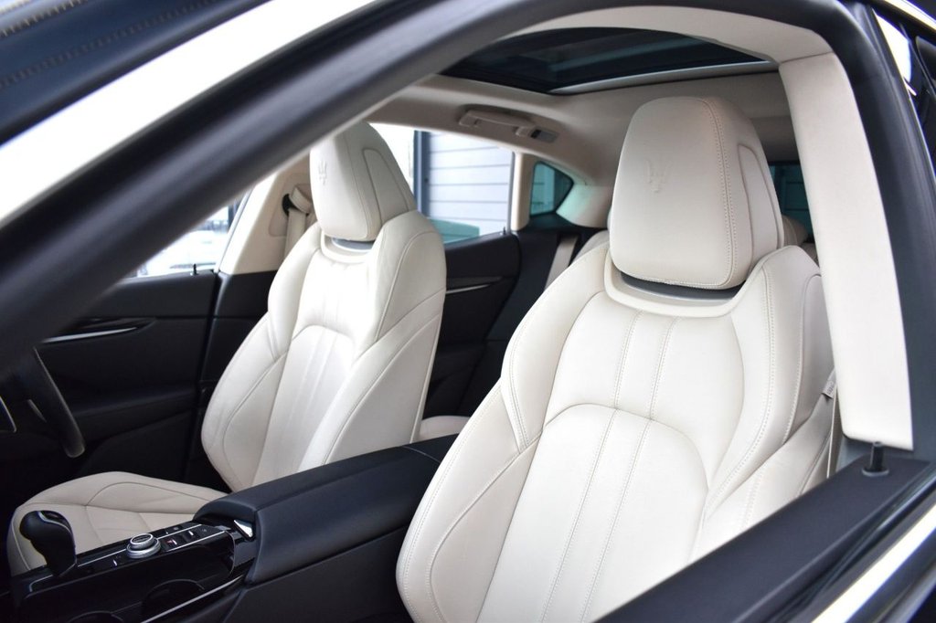 Used Maserati Levante 2018 for sale - 77327633: Photo 16