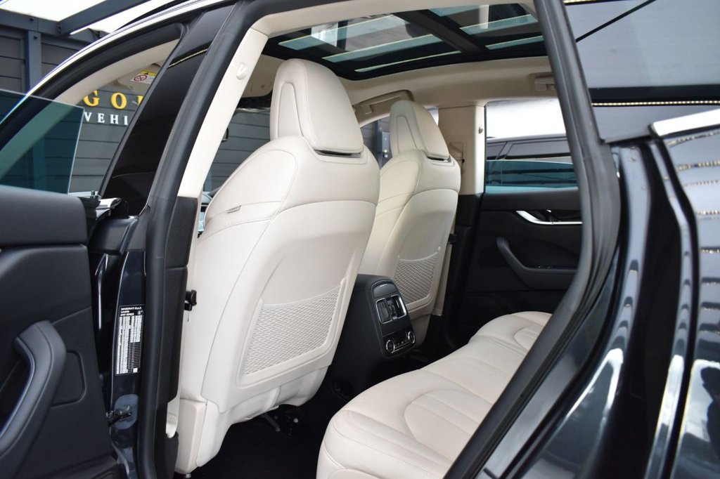 Used Maserati Levante 2018 for sale - 77327633: Photo 24