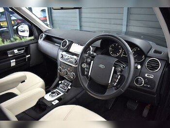 Used Land Rover Discovery 4 2015 for sale - 78768688: Photo