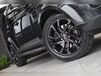 Used Land Rover Discovery 4 2015 for sale - 78768688: Photo