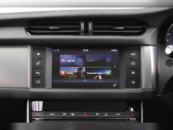 Used Jaguar XF 2016 for sale - 75998327: Photo
