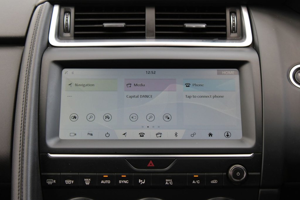 Used Jaguar E-Pace 2018 for sale - 76454225: Photo 18