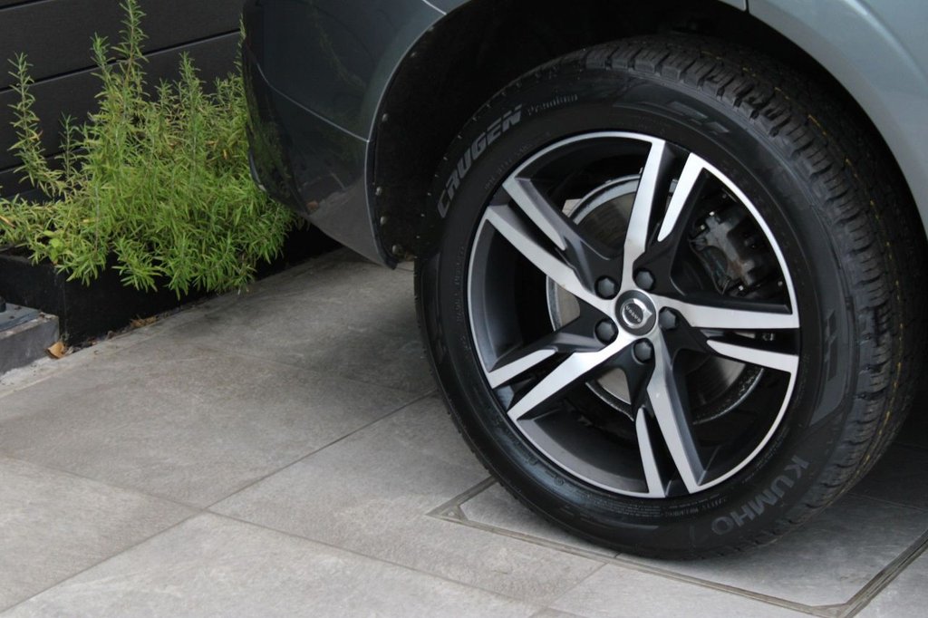 Used Volvo XC60 2021 for sale - 76105927: Photo 12
