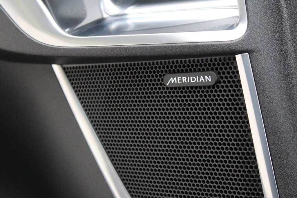 Used Jaguar E-Pace 2019 for sale - 77287681: Photo 4