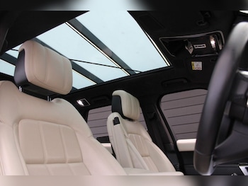 Used Land Rover Range Rover Sport 2020 for sale - 77187891: Photo